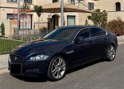 جاگوار XF